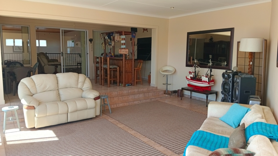 4 Bedroom Property for Sale in Country Club Western Cape